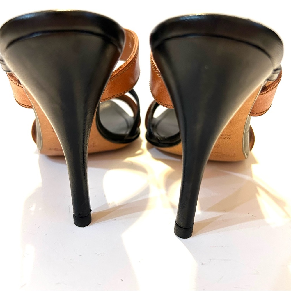 Yves Saint Laurent Leather Heels Worn Once Size 37-1/2 (7). Made in Italy. - Picture 9 of 14